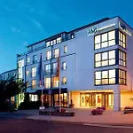 Victor's Residenz-hotel 4*