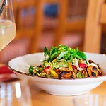 Victor's Residenz-hotel 4*