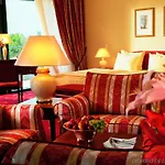 Victor's Residenz-hotel 4*