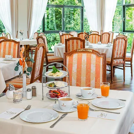 Hotel Victor's Residenz-hotel 4*