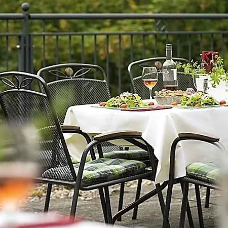 Victor's Residenz-hotel 4*