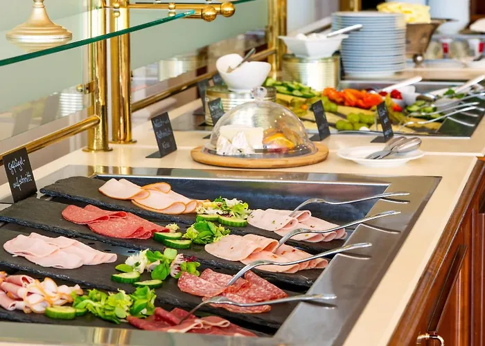 Victor's Residenz-hotel מלון 4*